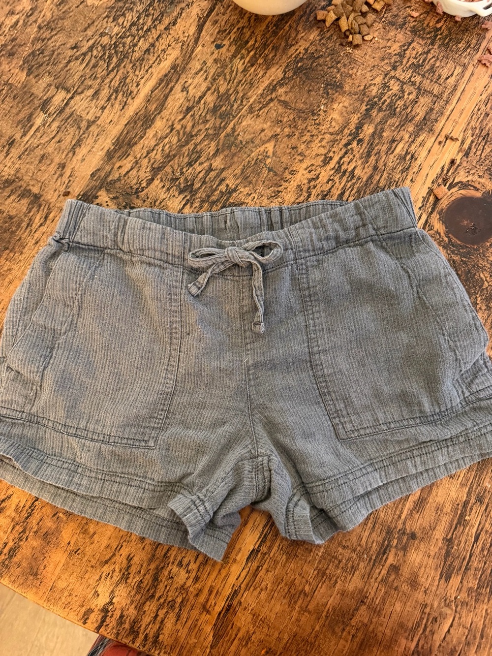 Prana Heathered Gray shorts